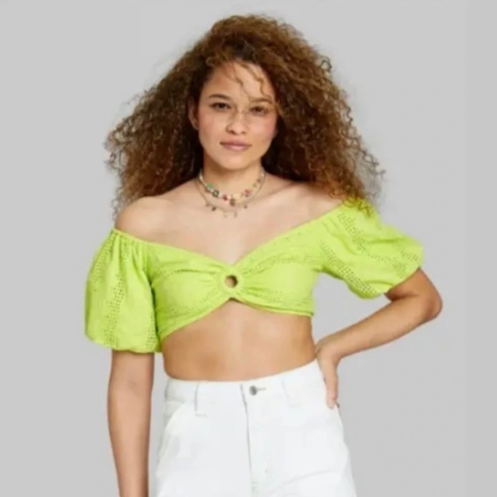 Puff Sleeve Crop Top 💚